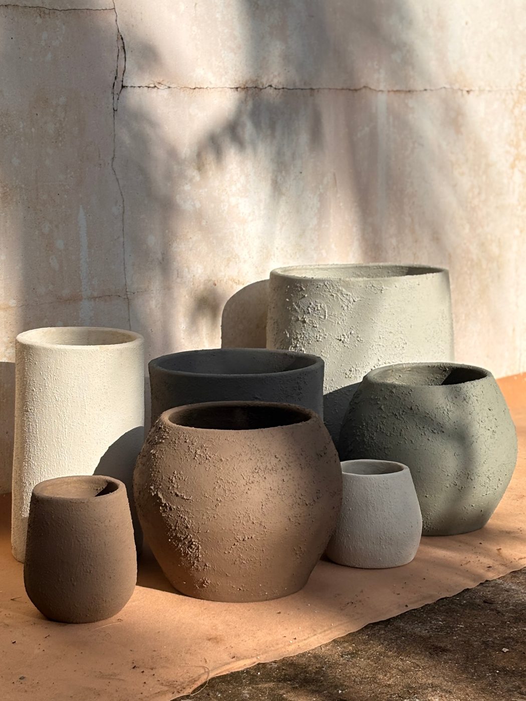 Colección de potes de lujo en distintos tonos y formas